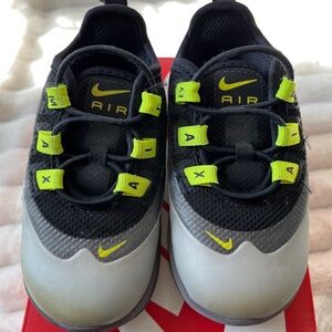 Nike Air Max Axis Lime Toddler 6C Sneaker